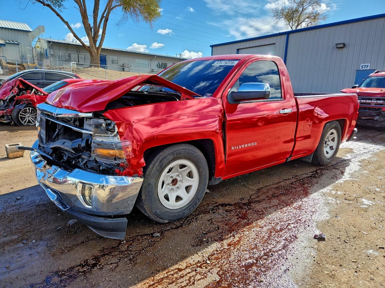 2016 Chevrolet Silverado C1500 - zdjęcie główne