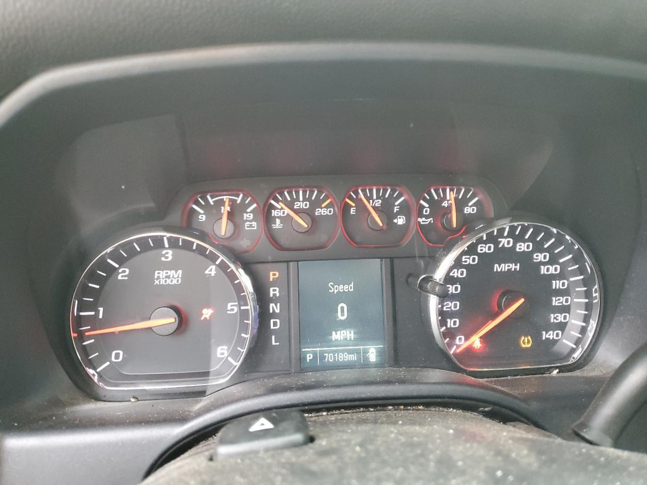 2018 Chevrolet Silverado K1500 Custom - zdjęcie 9