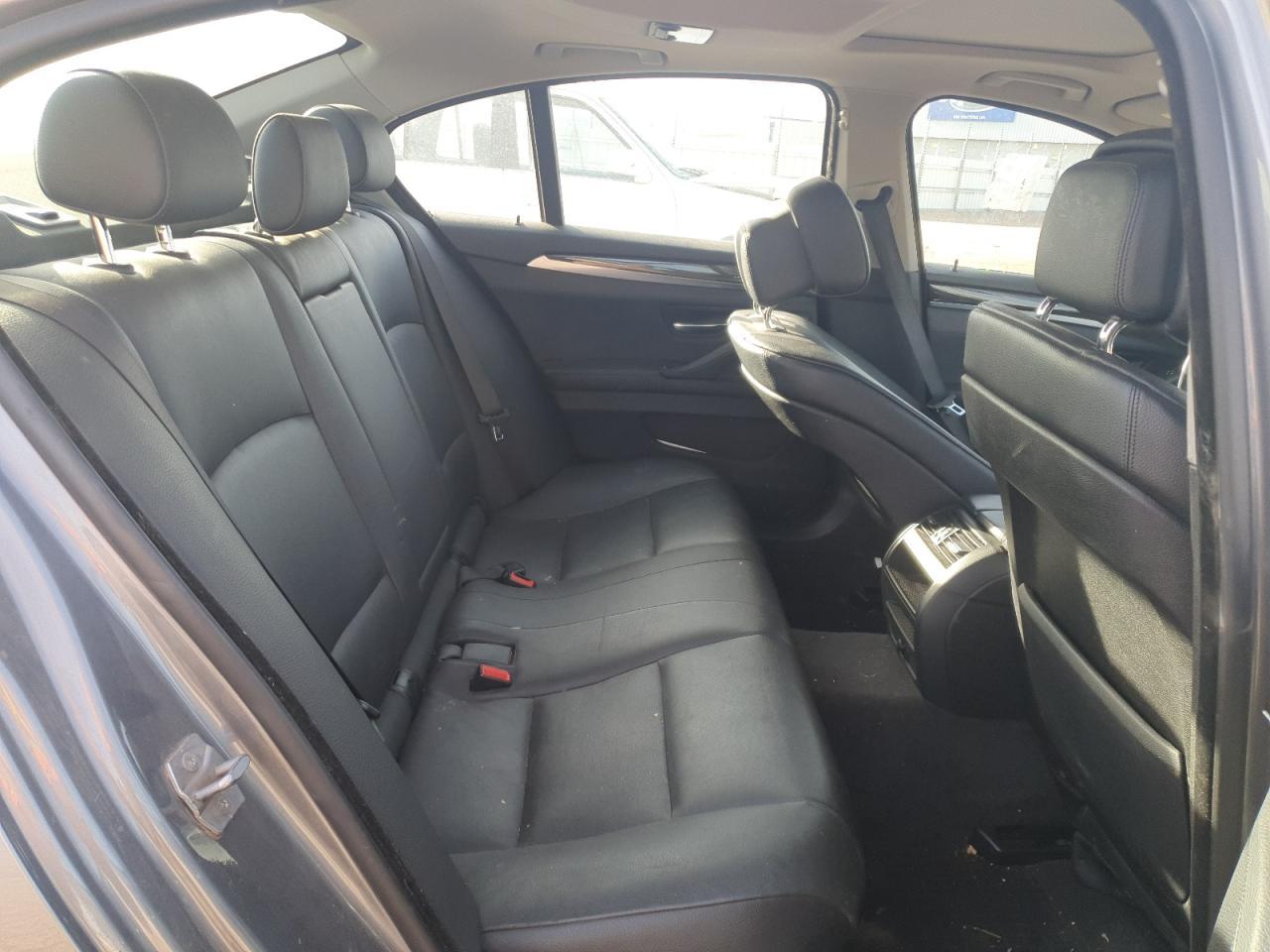 2013 BMW 528 Xi - zdjęcie 10