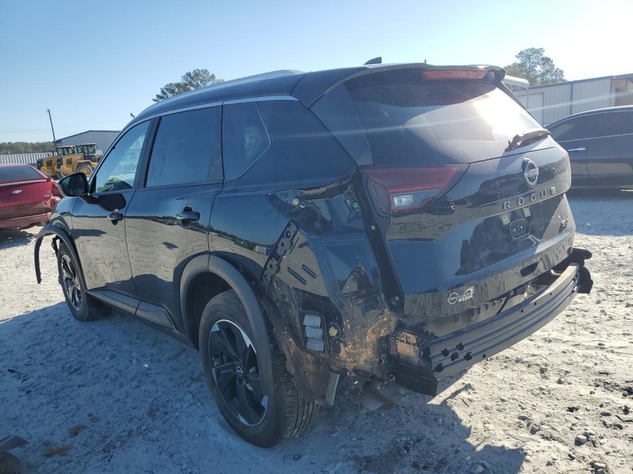 2024 Nissan Rogue - zdjęcie 2