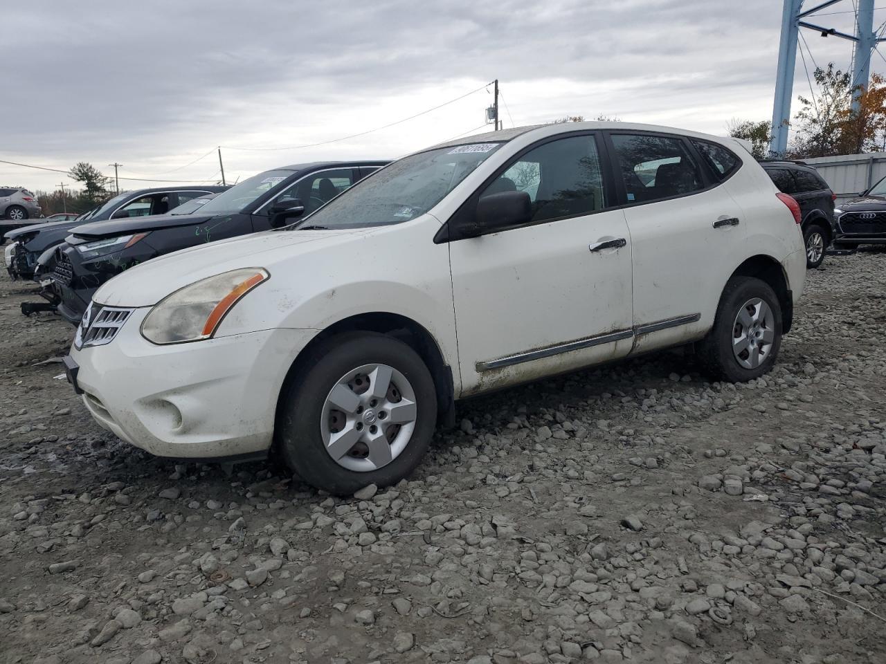 2013 Nissan Rogue S - zdjęcie główne