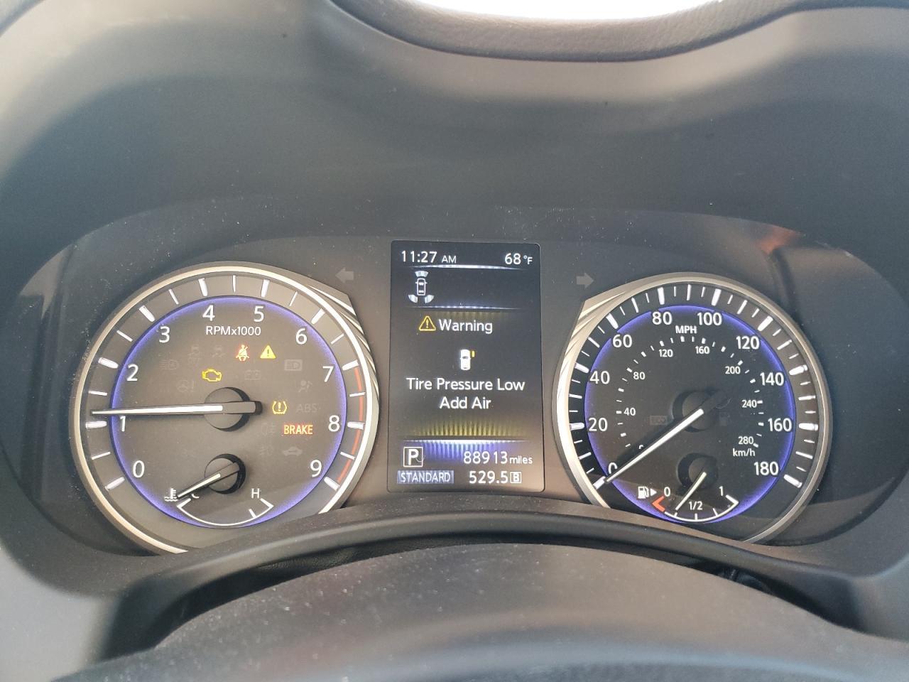 2018 Infiniti Q60 Luxe 300 - zdjęcie 9