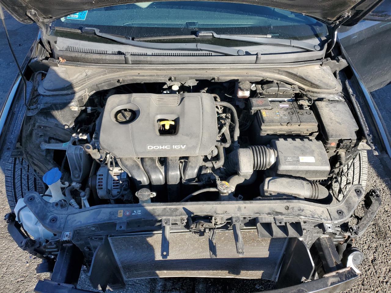 2018 Hyundai Elantra - zdjęcie 11