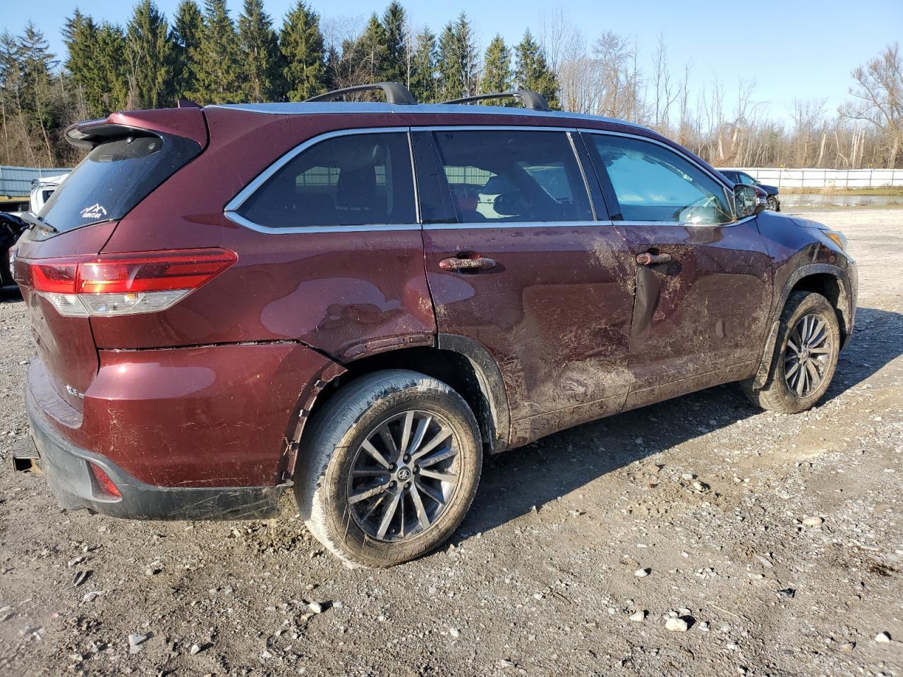 2017 Toyota Highlander - zdjęcie 3