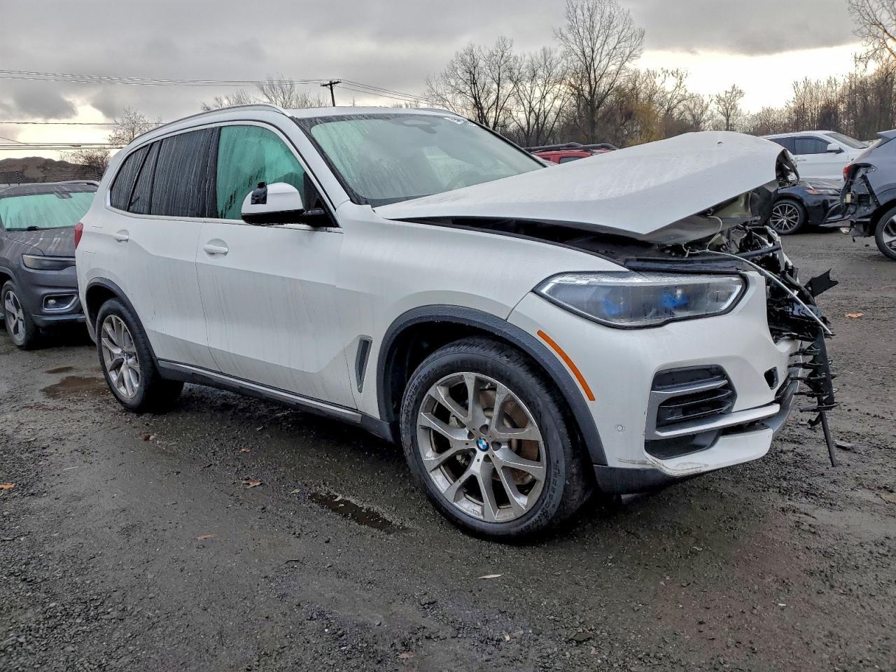 2023 BMW X5 xDrive40I - zdjęcie 4