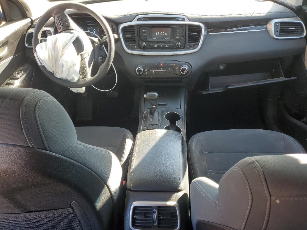 2016 Kia Sorento - zdjęcie 8