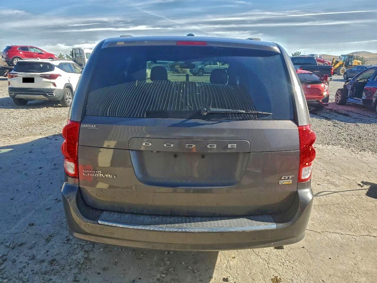 2019 Dodge Grand Caravan Gt - zdjęcie 6