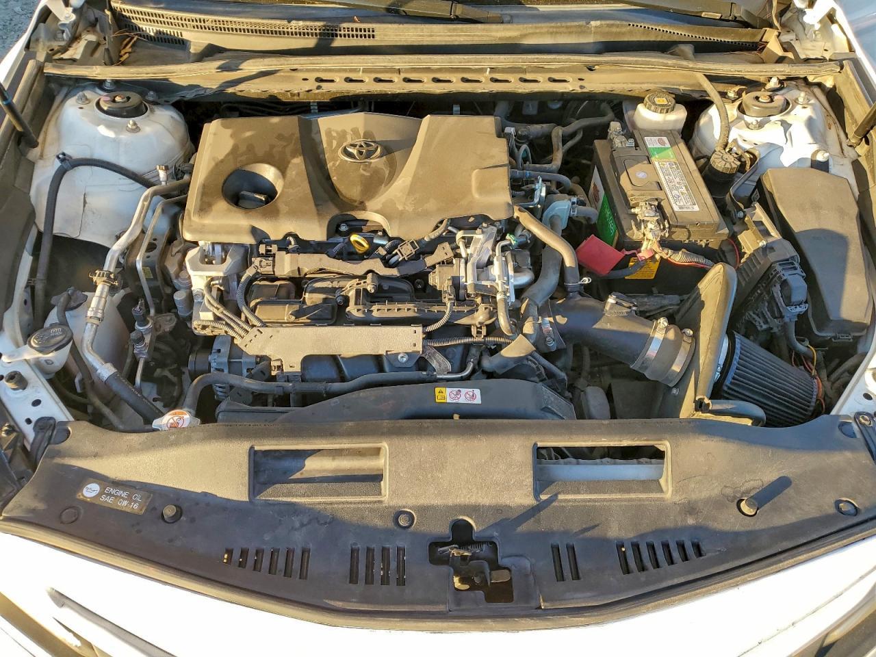 2018 Toyota Camry - zdjęcie 11