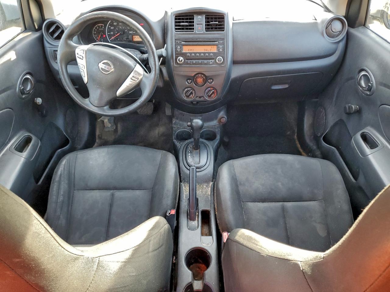 2017 Nissan Versa - zdjęcie 8