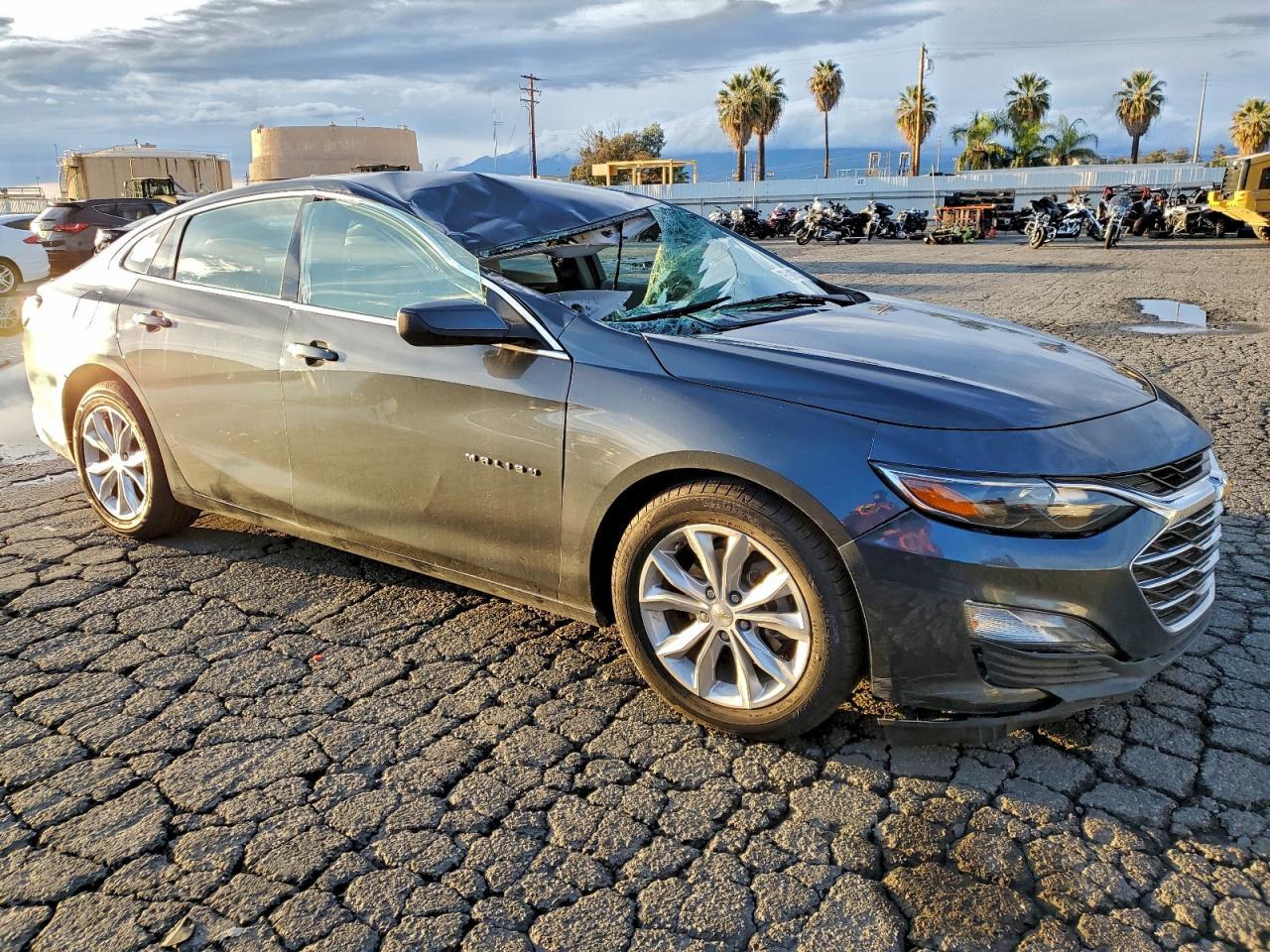 2019 Chevrolet Malibu Hybrid - zdjęcie 4