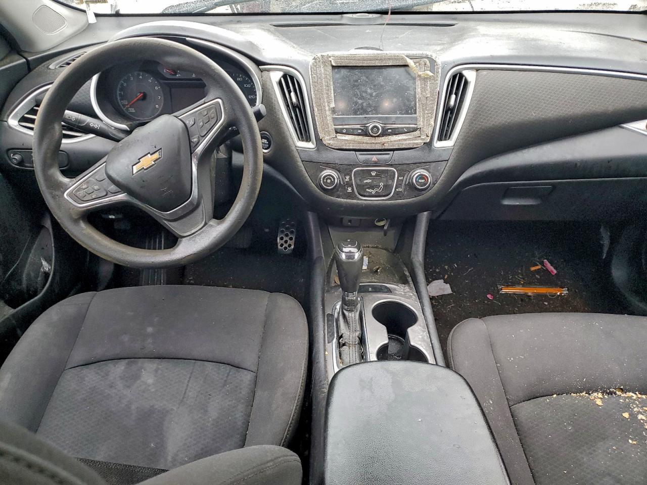 2017 Chevrolet Malibu Ls - zdjęcie 8