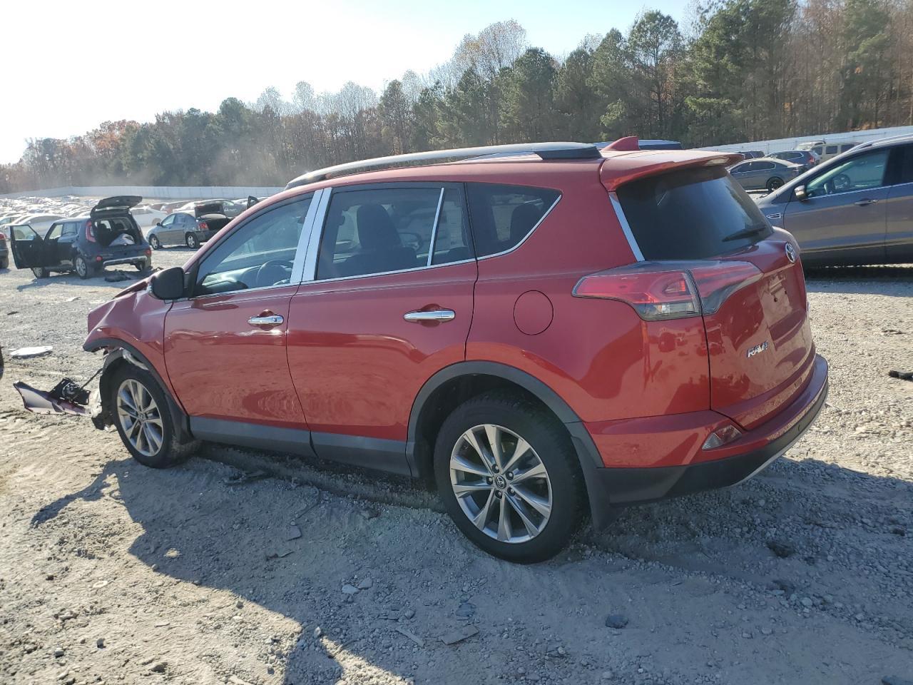 2017 Toyota RAV 4 - zdjęcie 2