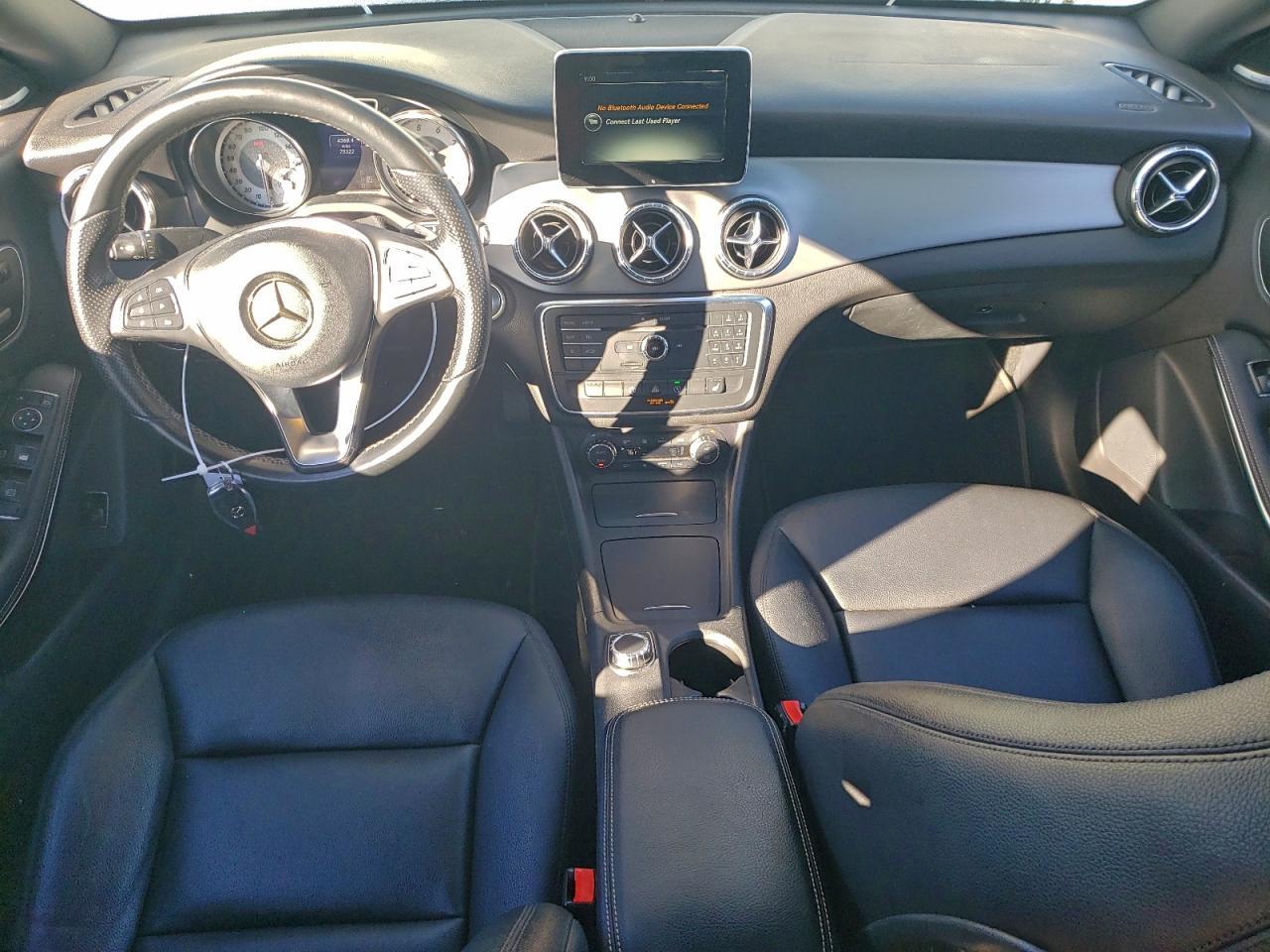 2015 Mercedes-Benz Klasa CLA - zdjęcie 8