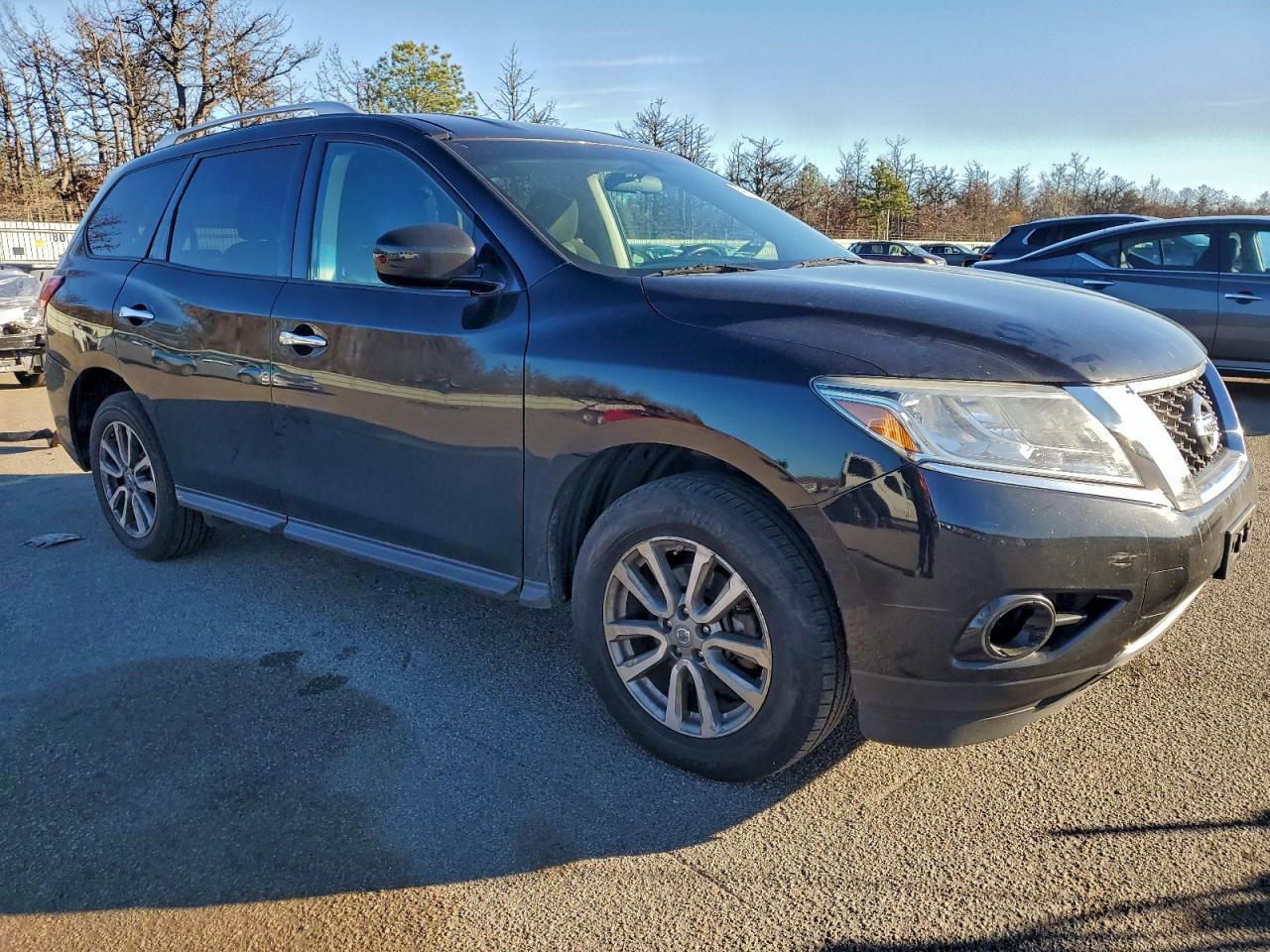 2014 Nissan Pathfinder - zdjęcie 4