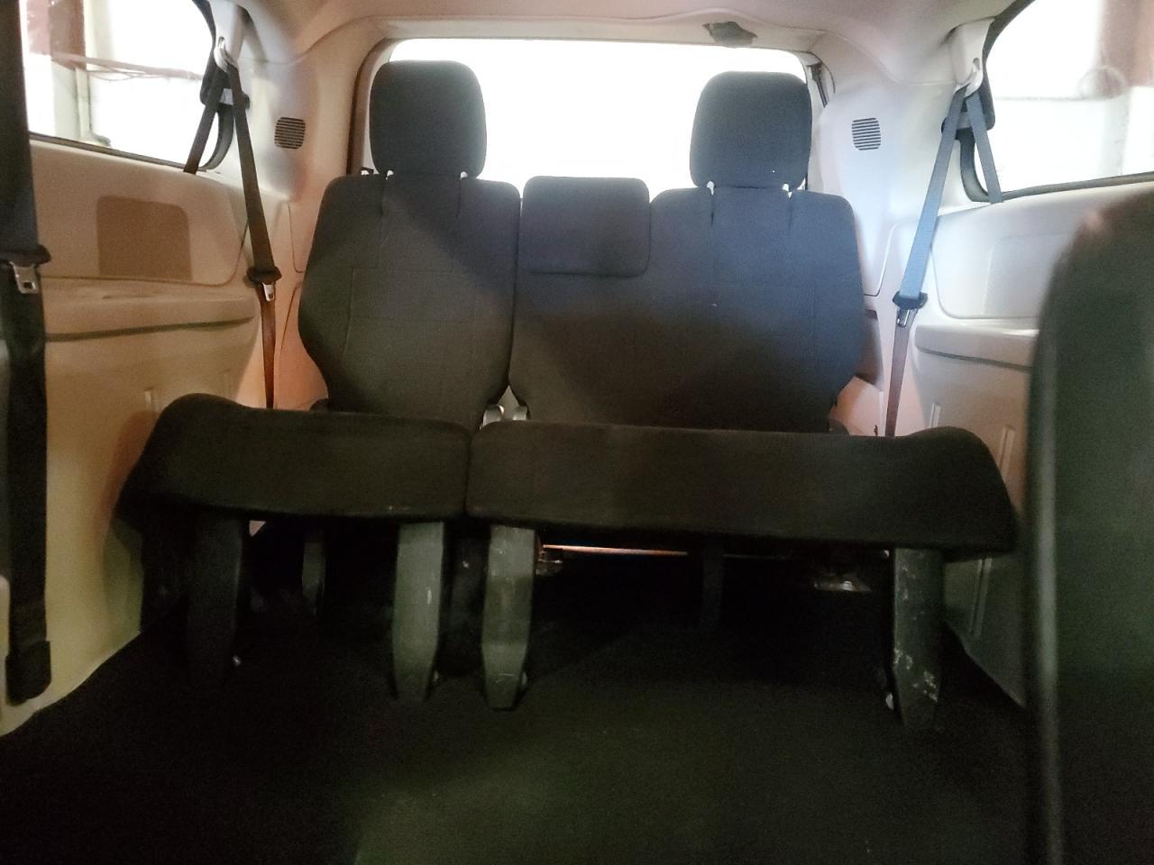 2013 Dodge Caravan - zdjęcie 10