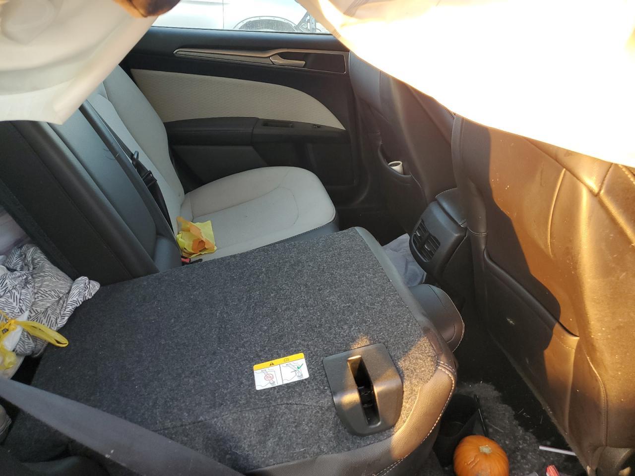 2019 Ford Fusion Se - zdjęcie 10
