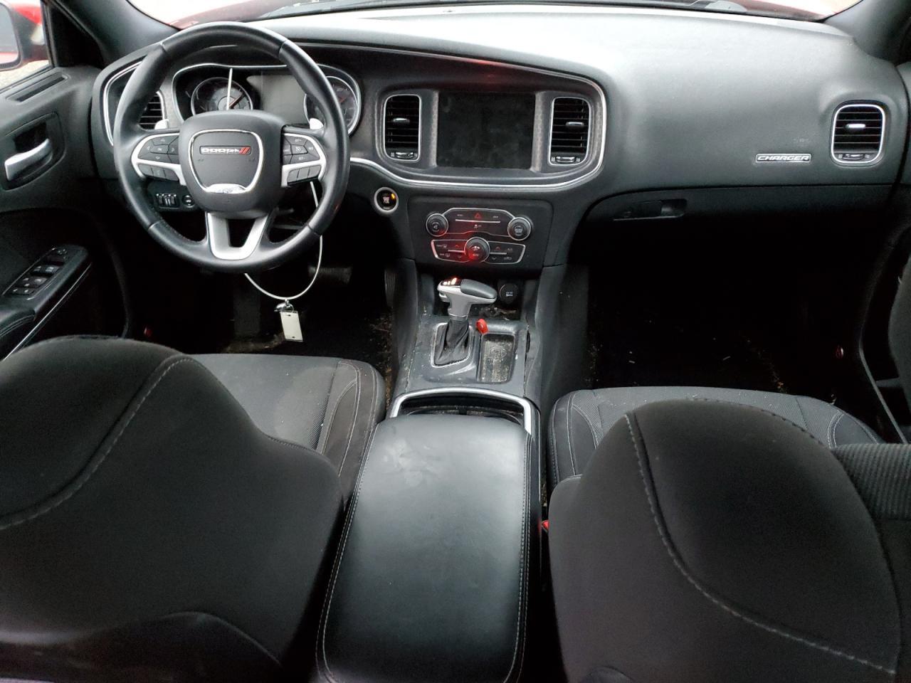 2016 Dodge Charger Sxt - zdjęcie 8