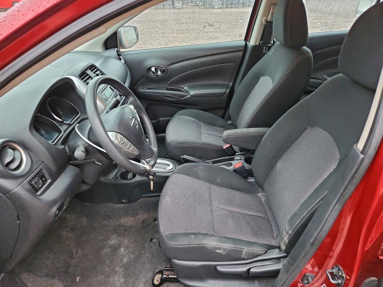 2017 Nissan Versa - zdjęcie 7