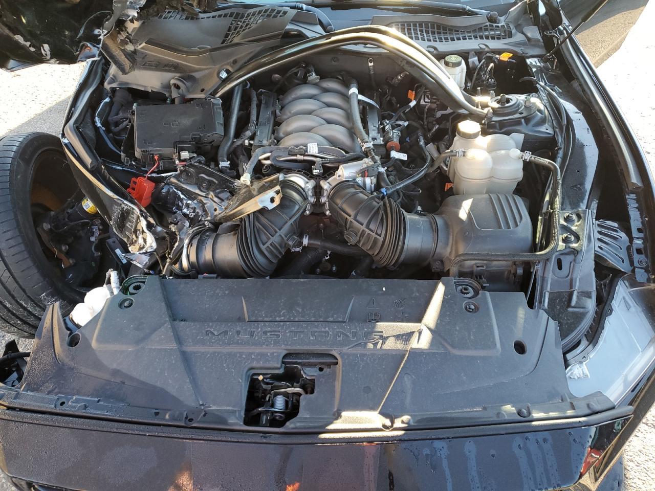 2024 Ford Mustang Gt - zdjęcie 11