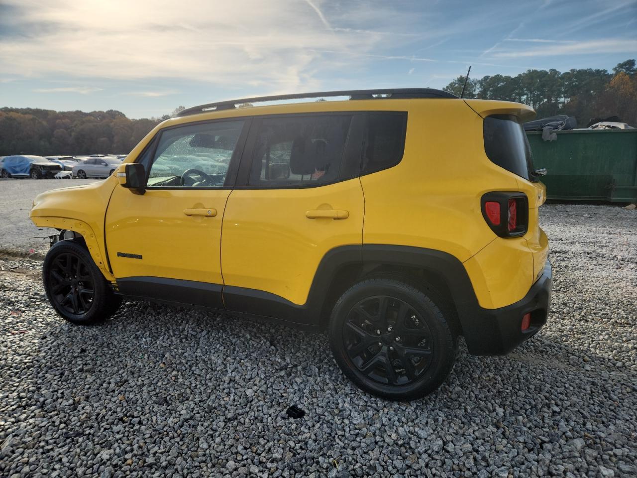 2018 Jeep Renegade - zdjęcie 2