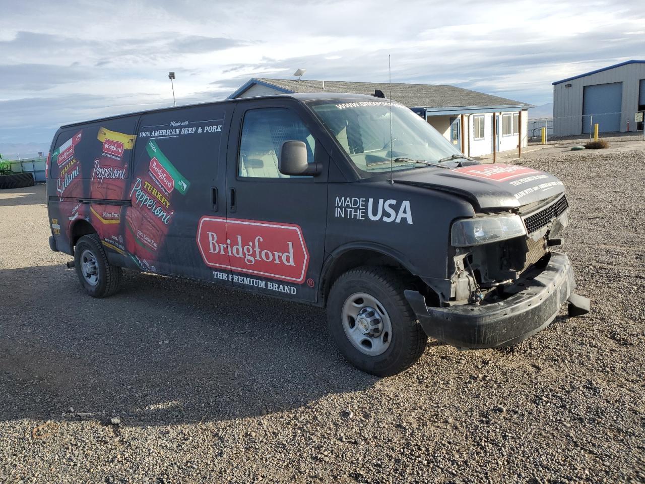 2023 Chevrolet Express G2500 - zdjęcie 4