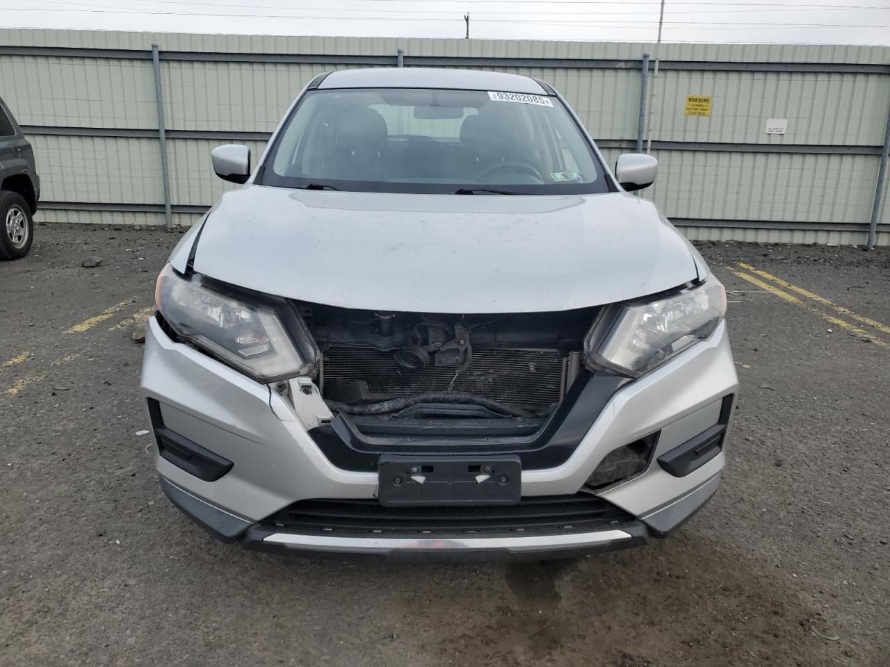 2017 Nissan Rogue - zdjęcie 5