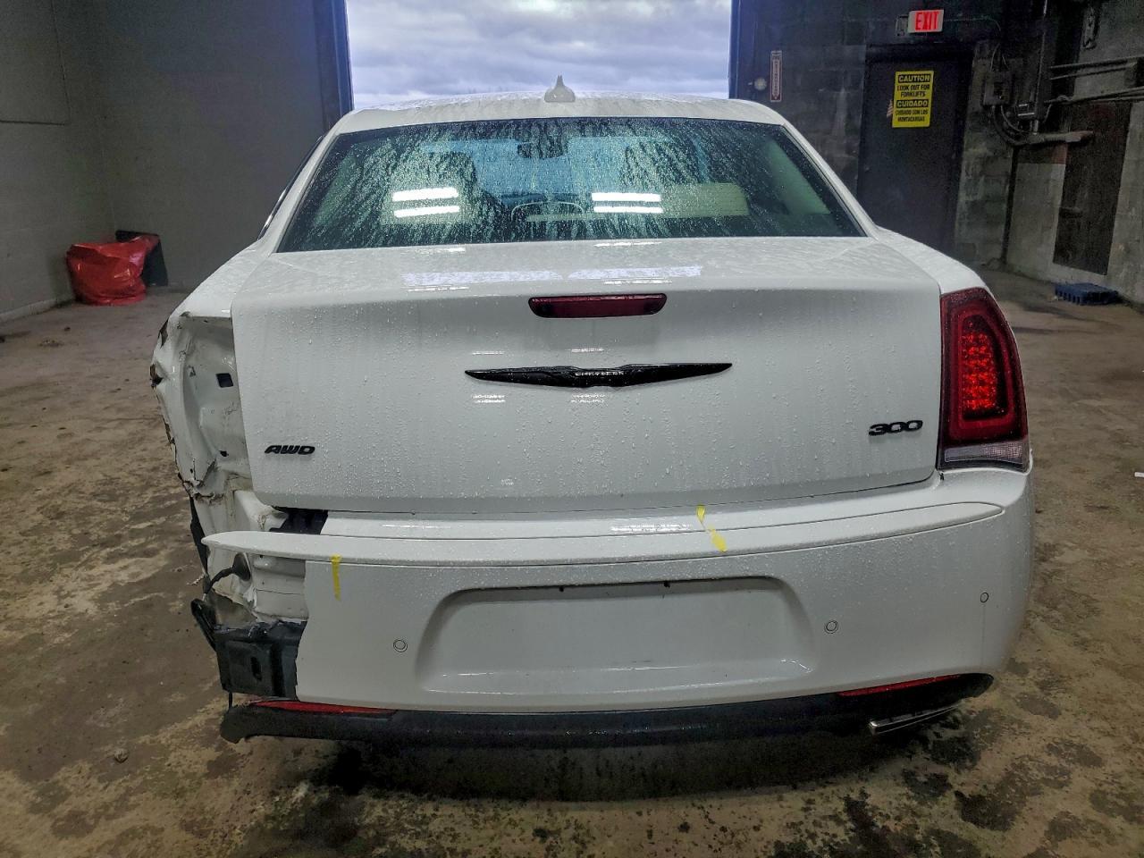 2023 Chrysler 300 - zdjęcie 6