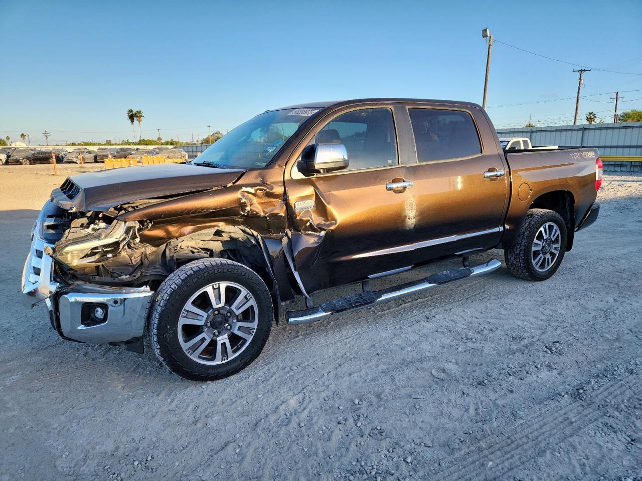 2019 Toyota Tundra - zdjęcie główne