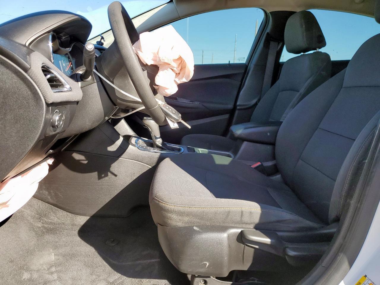 2018 Chevrolet Cruze - zdjęcie 7
