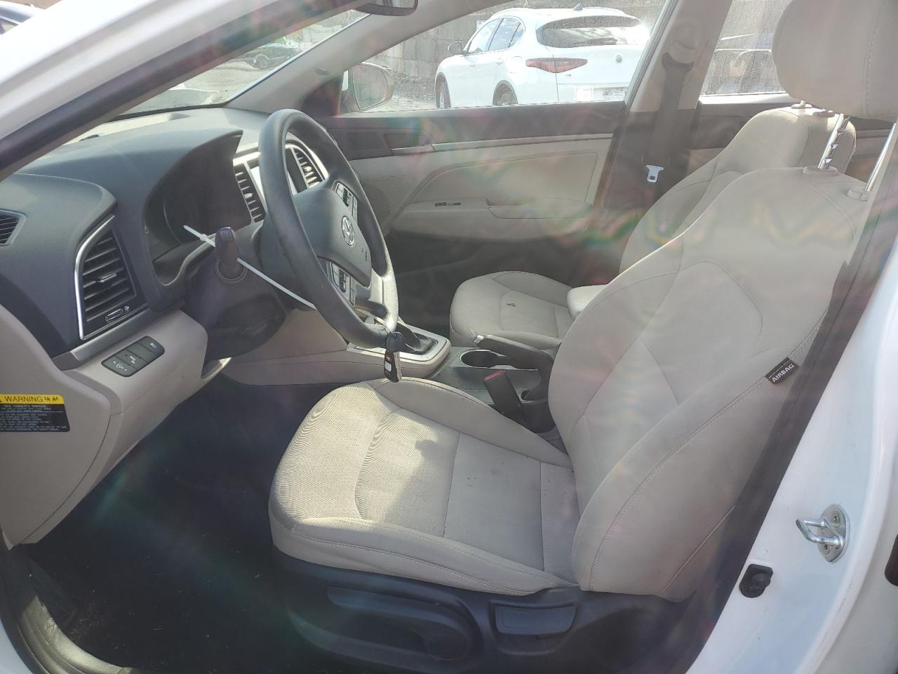 2018 Hyundai Elantra - zdjęcie 7