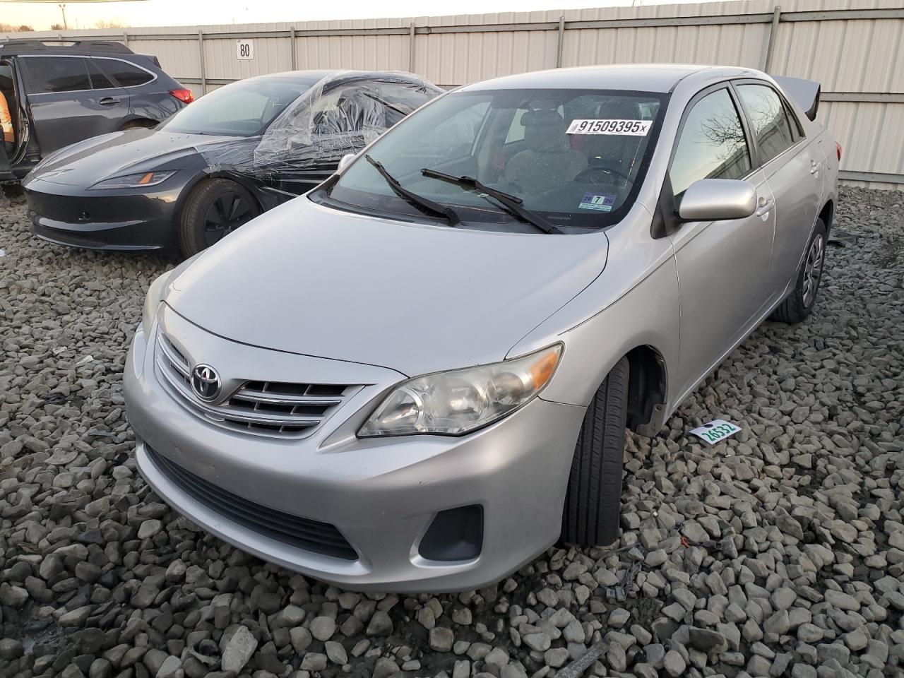 2013 Toyota Corolla Base - zdjęcie główne