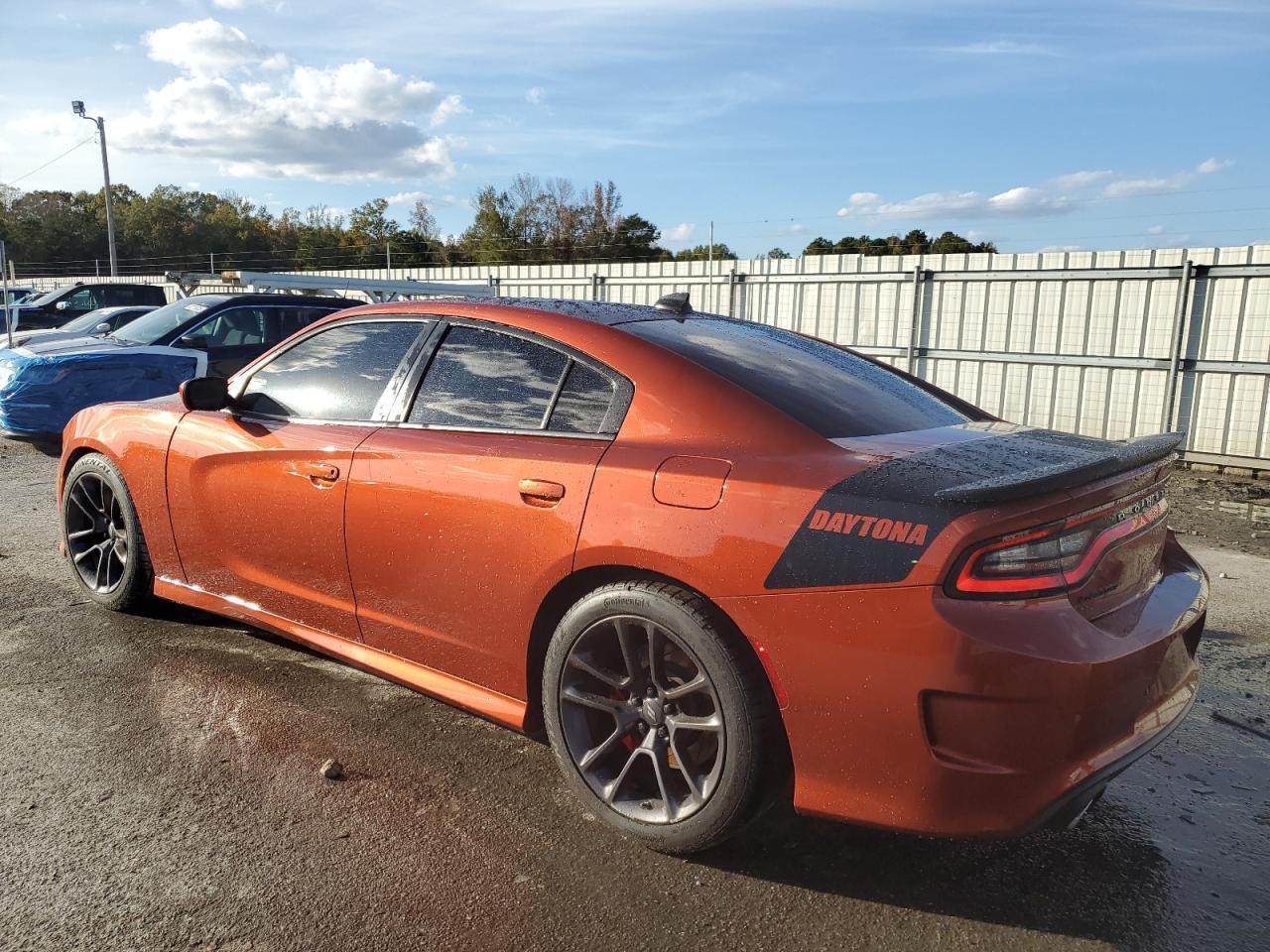 2020 Dodge Charger R/T - zdjęcie 2