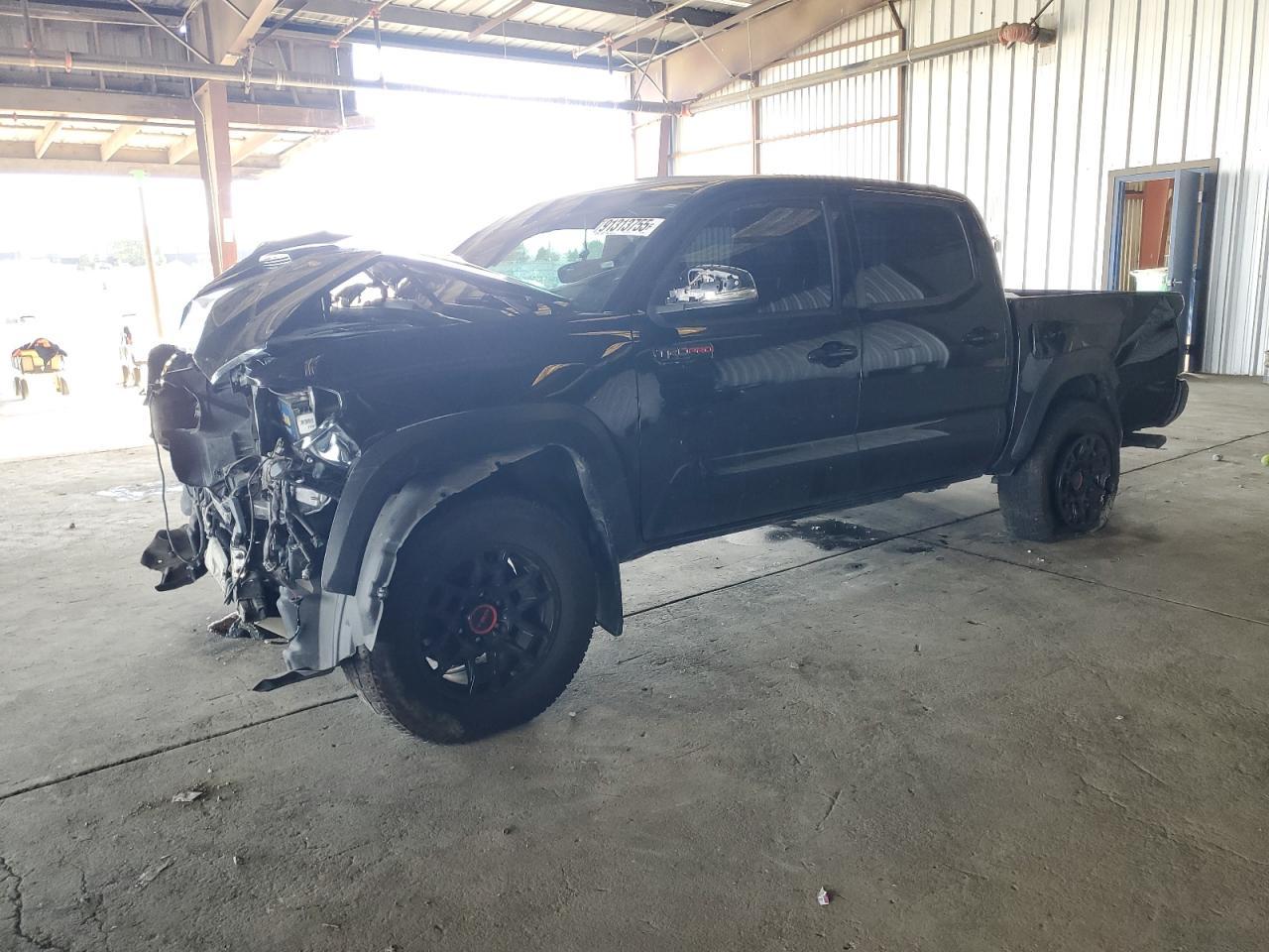 2019 Toyota Tacoma - zdjęcie główne