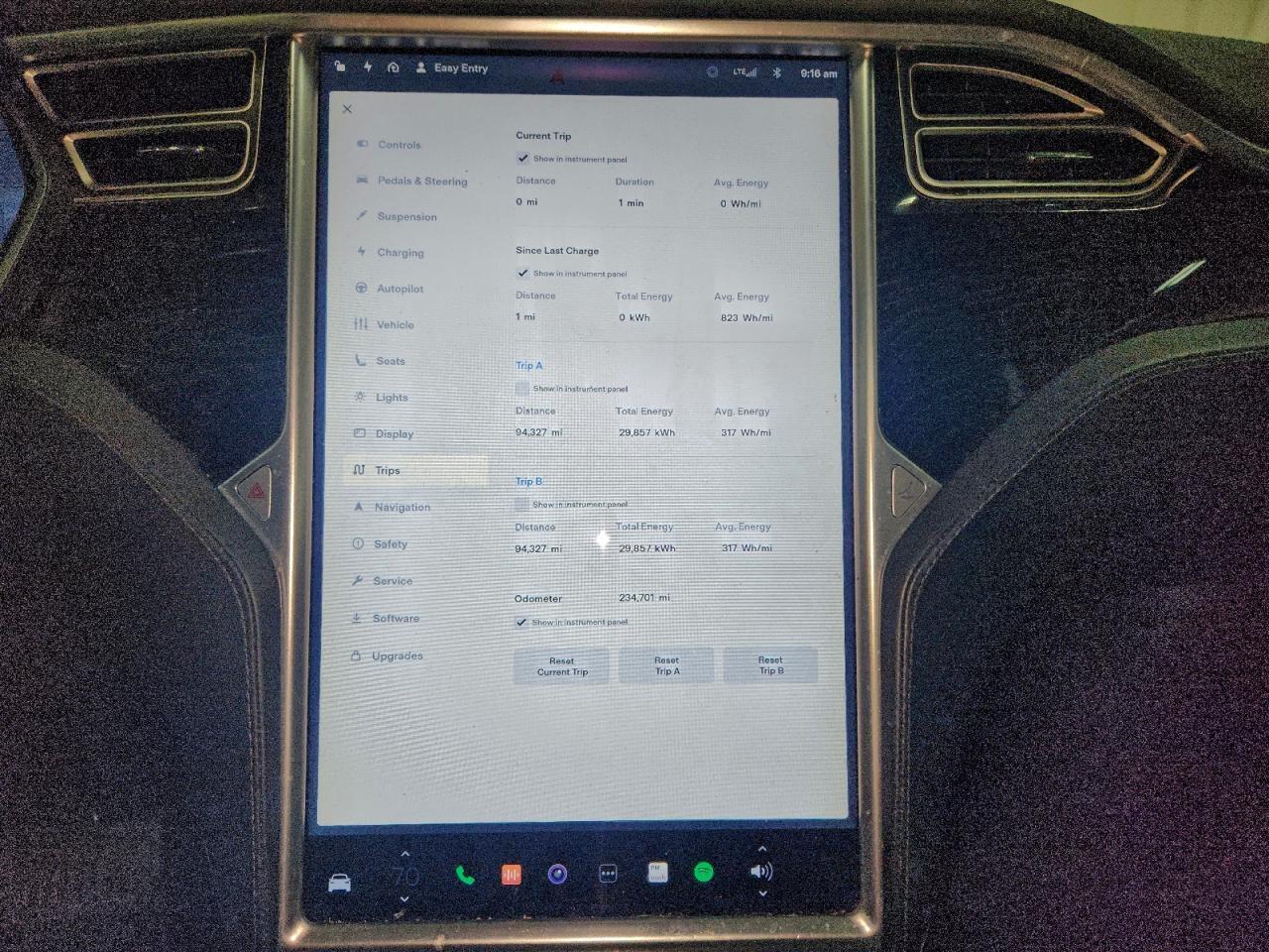 2016 Tesla Model X - zdjęcie 9