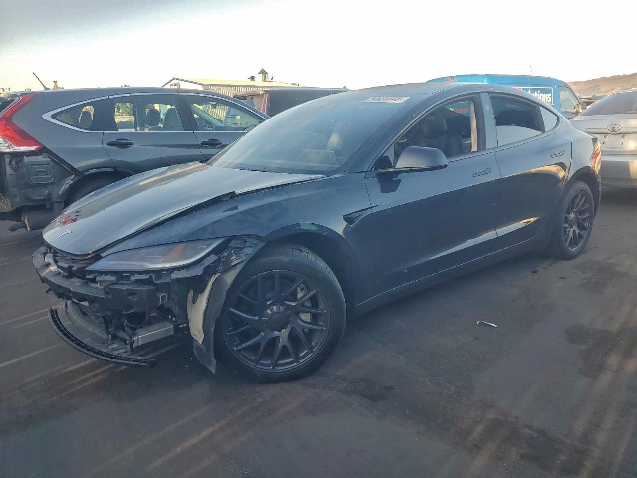 2024 Tesla Model 3 - zdjęcie główne