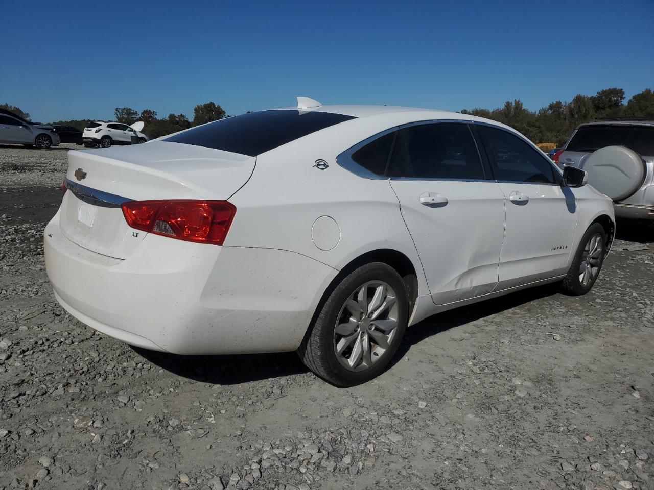 2018 Chevrolet Impala Lt - zdjęcie 3