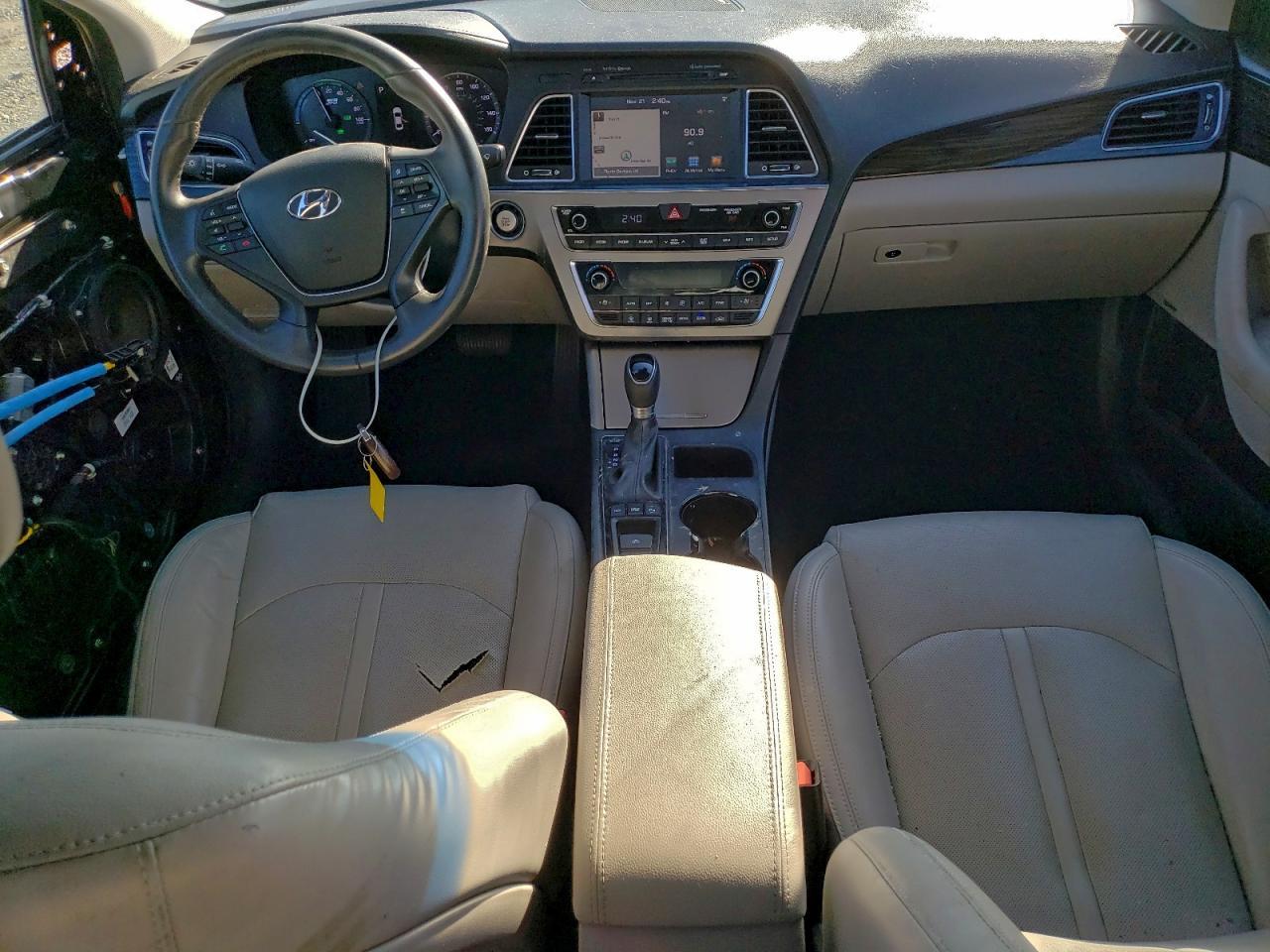 2017 Hyundai Sonata - zdjęcie 8