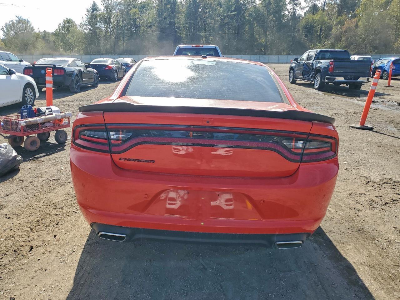 2022 Dodge Charger Sxt - zdjęcie 6