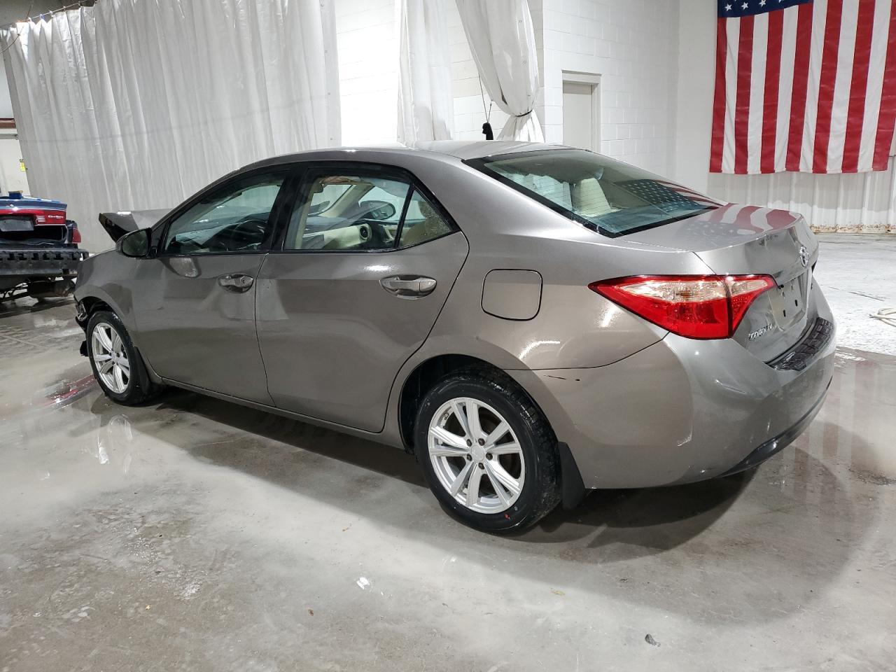 2018 Toyota Corolla - zdjęcie 2