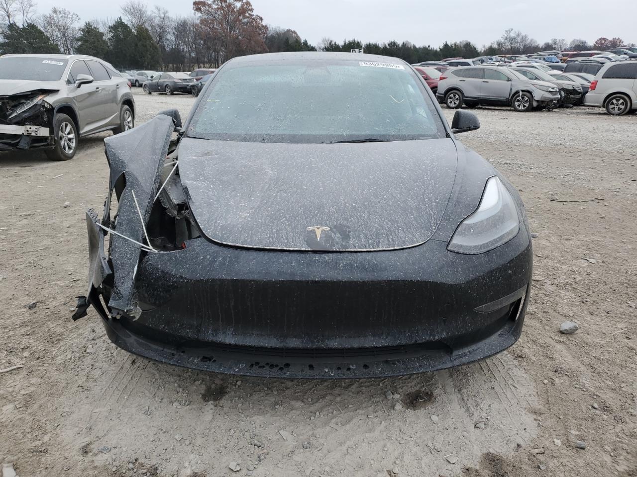 2023 Tesla Model 3 - zdjęcie 5