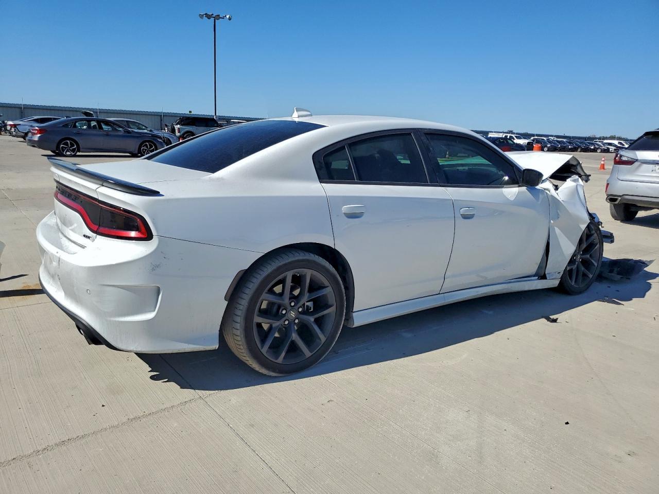 2023 Dodge Charger Gt - zdjęcie 3