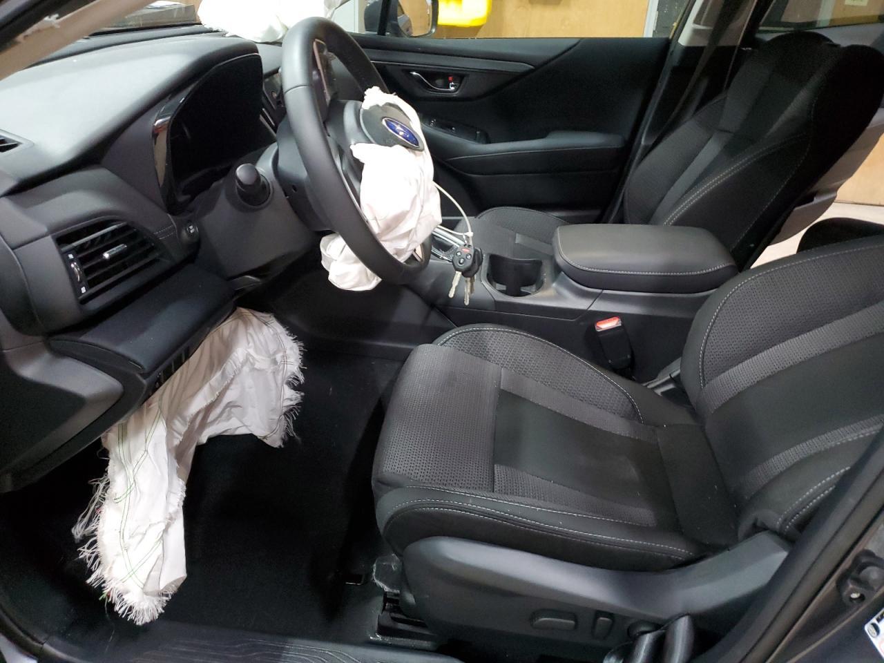 2025 Subaru Outback Premium - zdjęcie 7