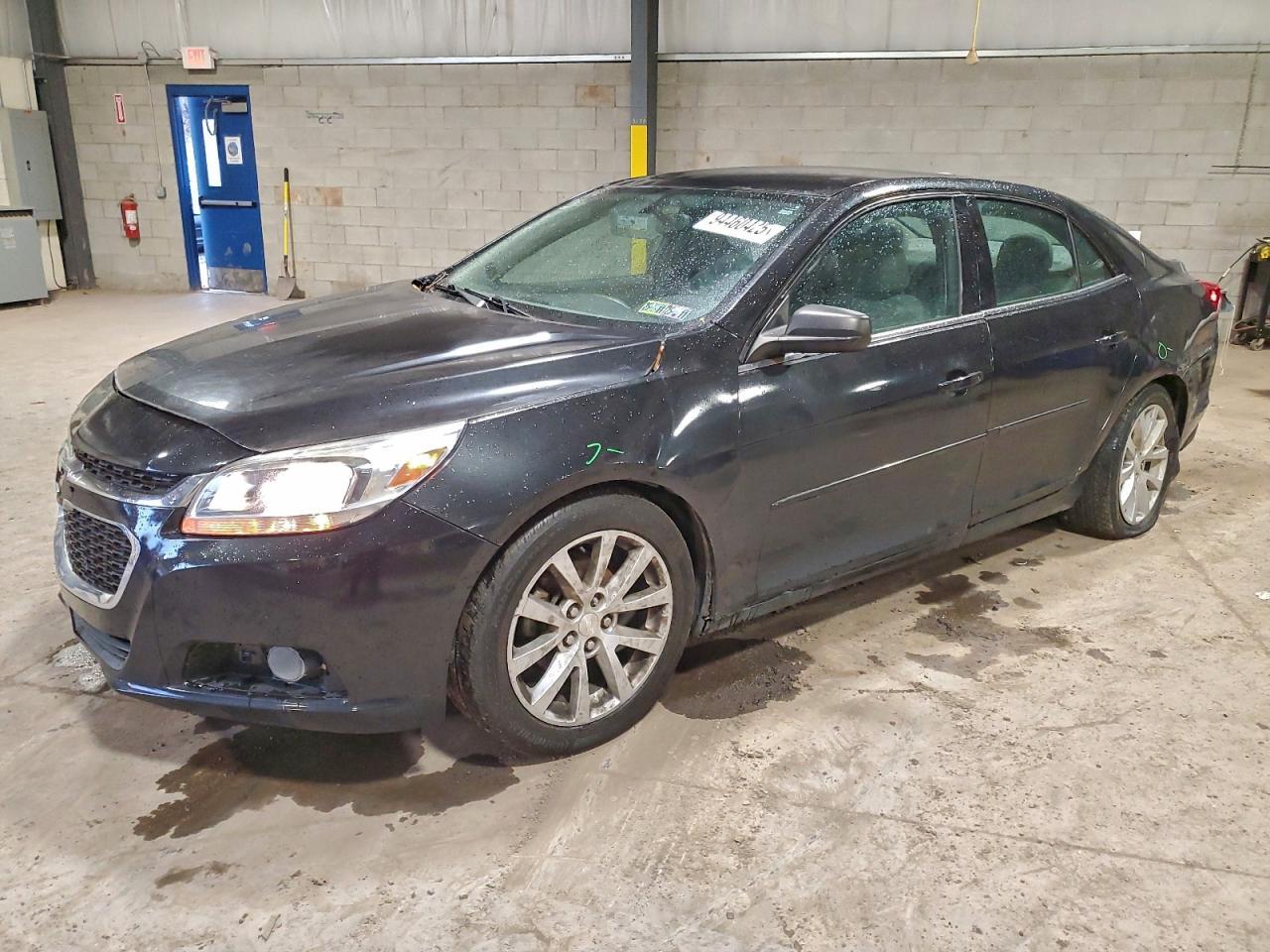 2015 Chevrolet Malibu - zdjęcie główne