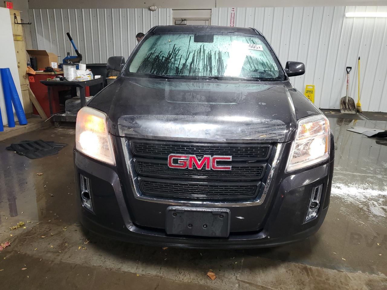 2014 GMC Terrain - zdjęcie 5