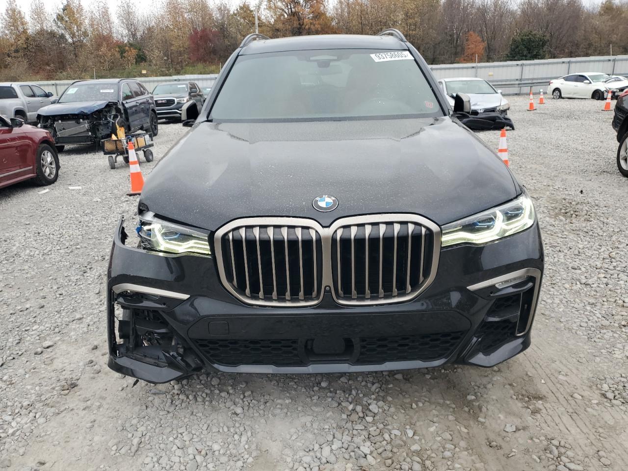 2022 BMW X7 M50I - zdjęcie 5
