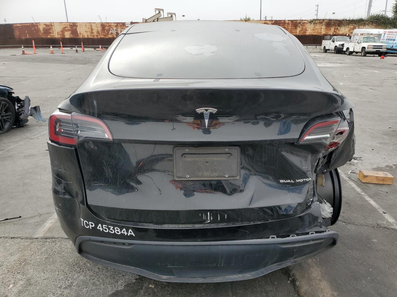 2024 Tesla Y - zdjęcie 6