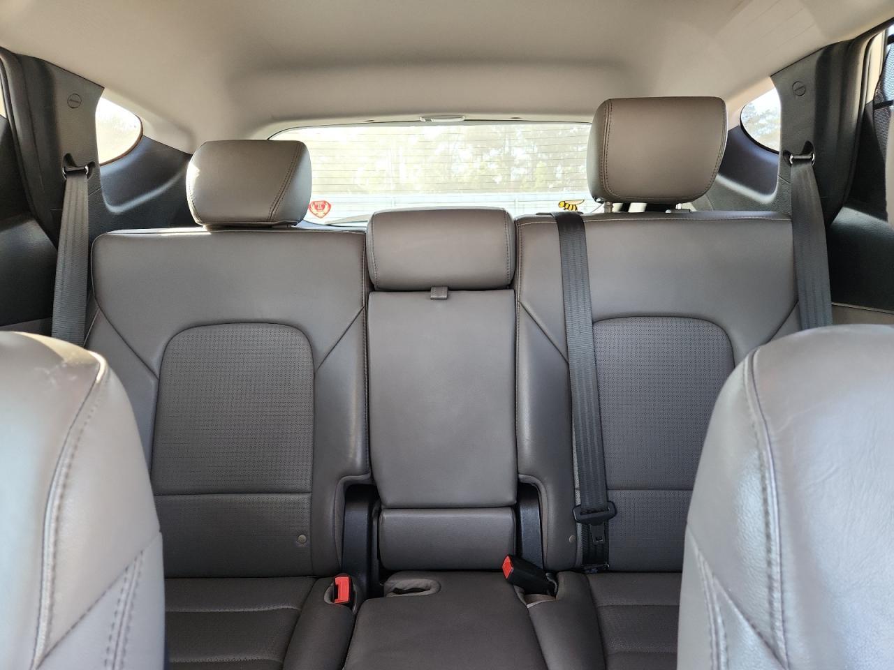 2015 Hyundai Santa Fe - zdjęcie 10