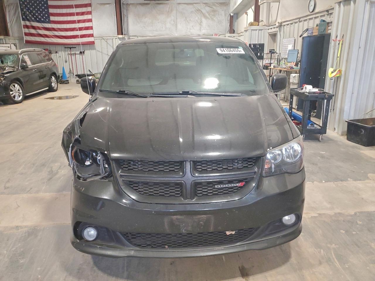 2016 Dodge Caravan - zdjęcie 5