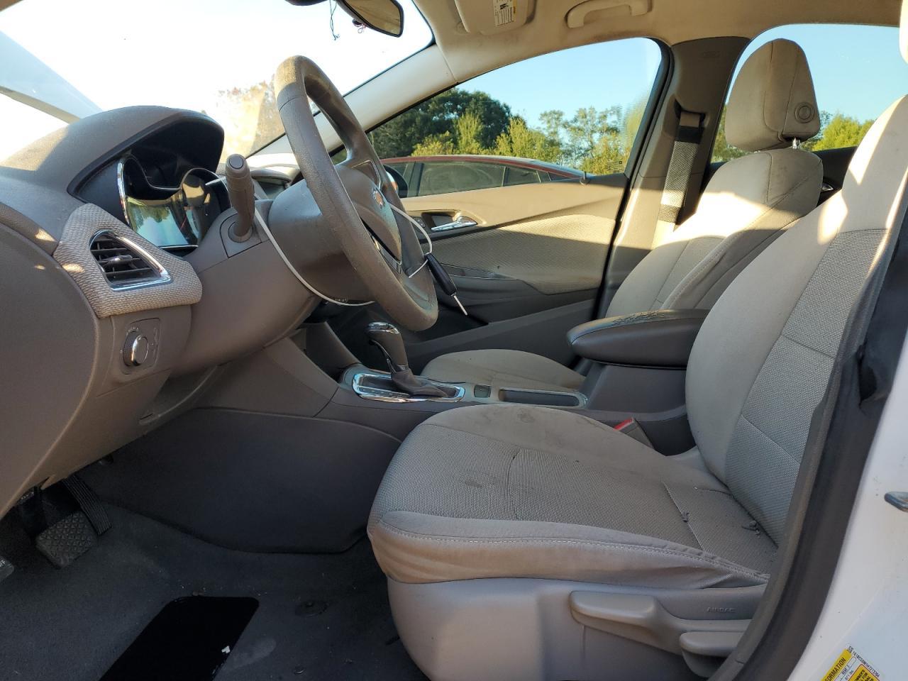 2017 Chevrolet Cruze Ls - zdjęcie 7