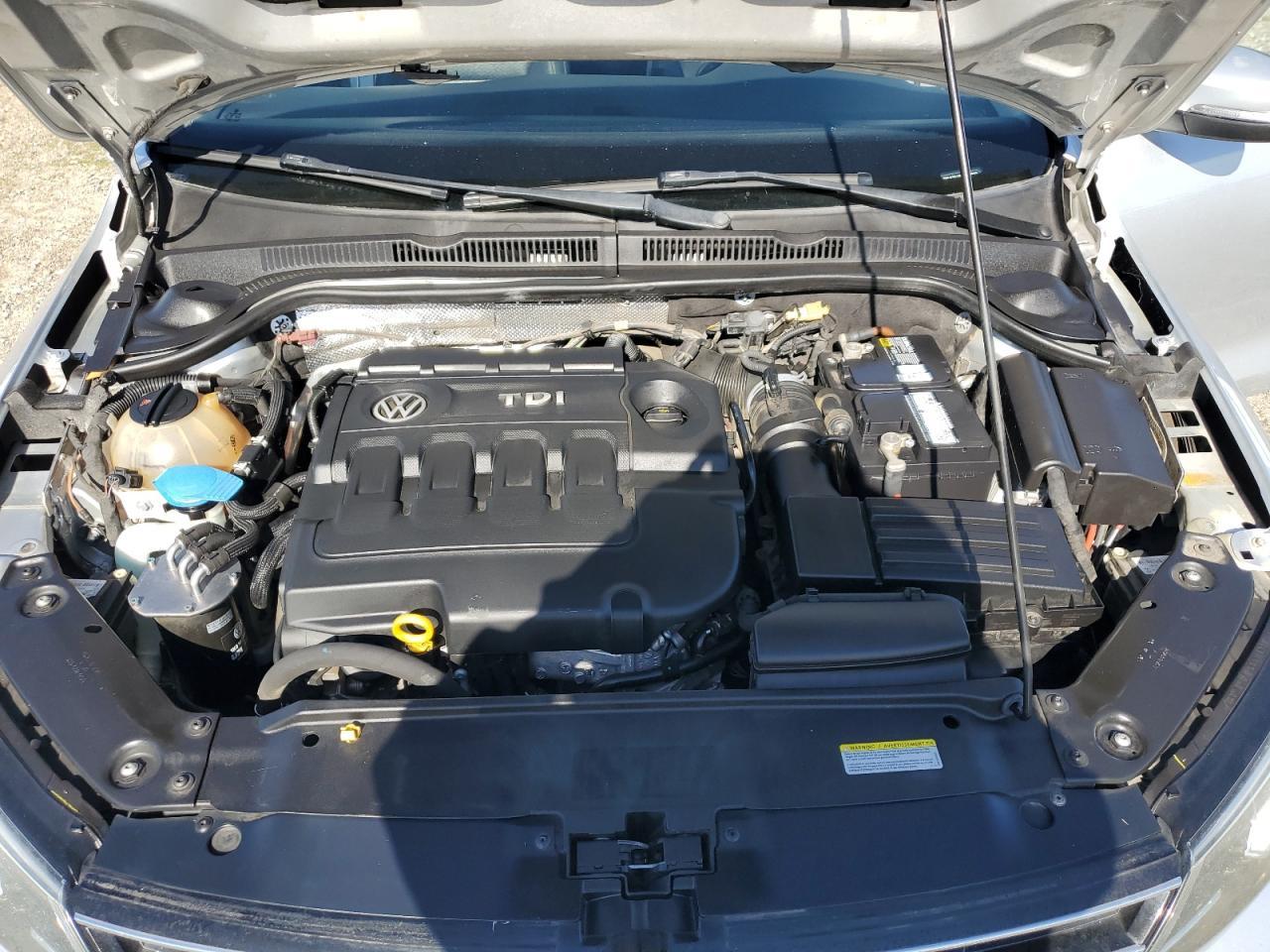 2015 Volkswagen Jetta Tdi - zdjęcie 11